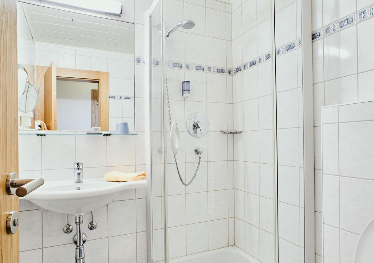 Hotel Rustika Lermoos Luaran gambar
