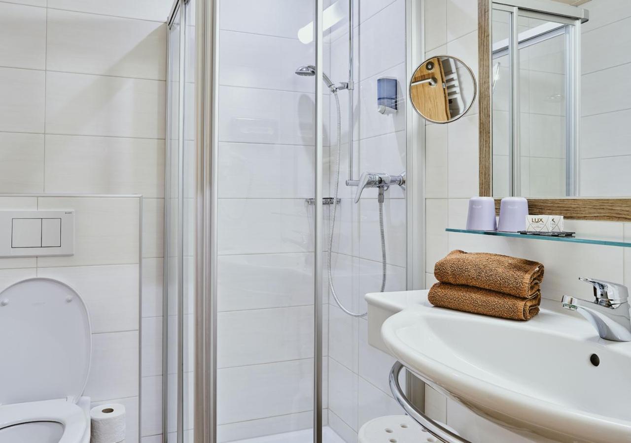 Hotel Rustika Lermoos Bilik gambar