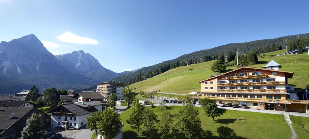 Hotel Rustika Lermoos Luaran gambar